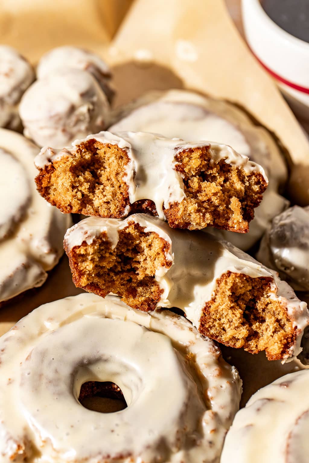 gingerbread cake donuts