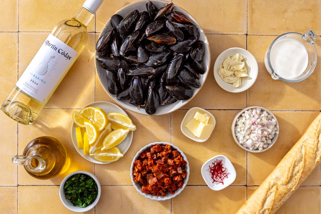 spanish mussels ingredients laid out