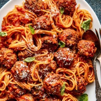 Classic Spaghetti and meatballs