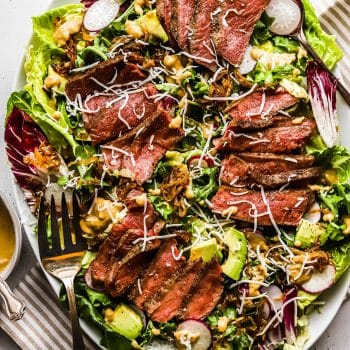 steak and caramelized onion salad