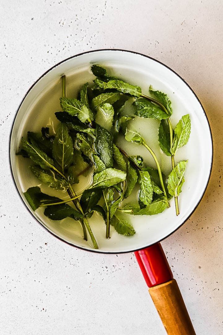 mint syrup before simmering