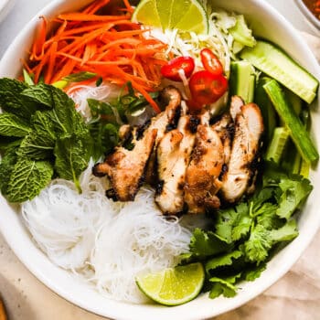 chicken vermicelli bowl