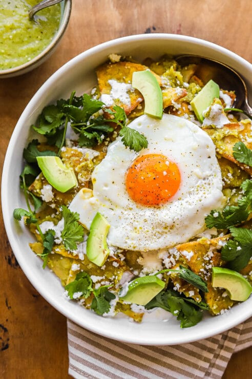 Green chilaquiles