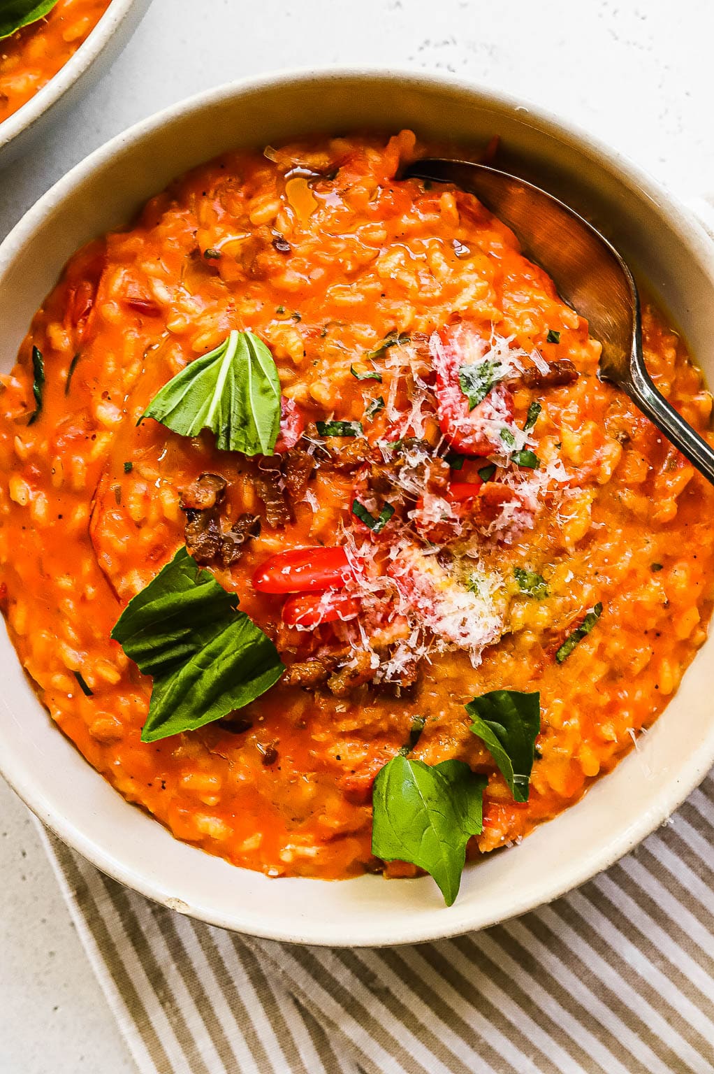 Tomato basil risotto in a bowl 