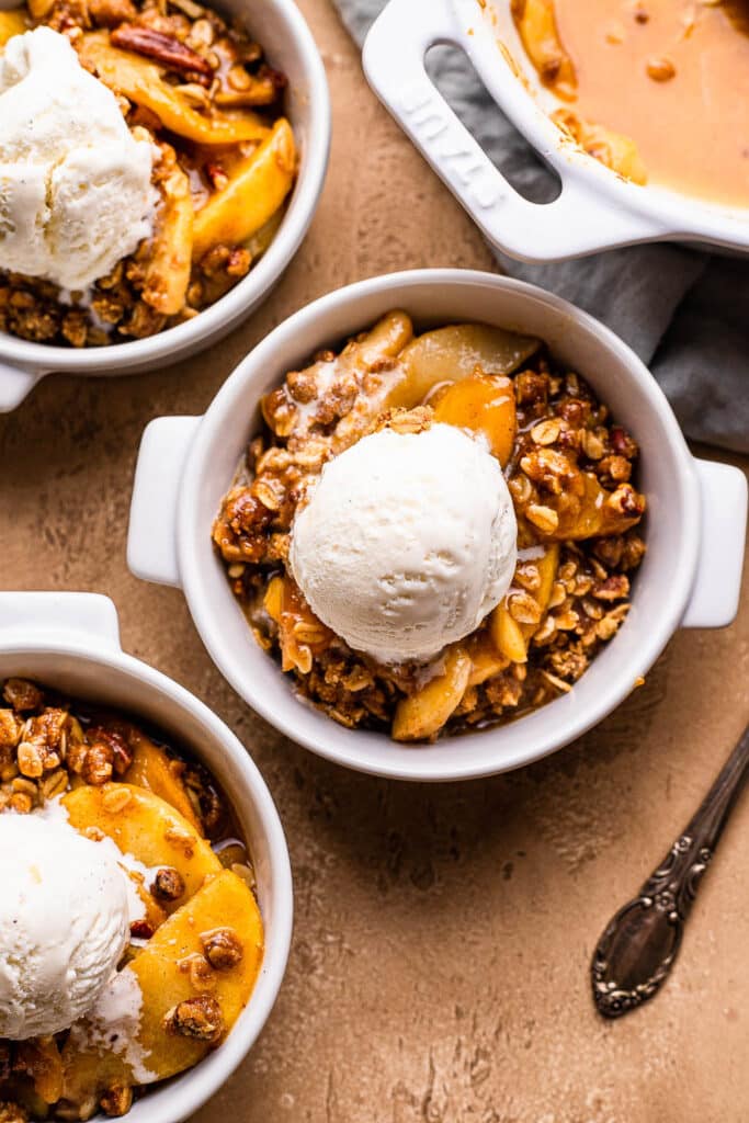 Apple Pear Crisp in three ramekins 