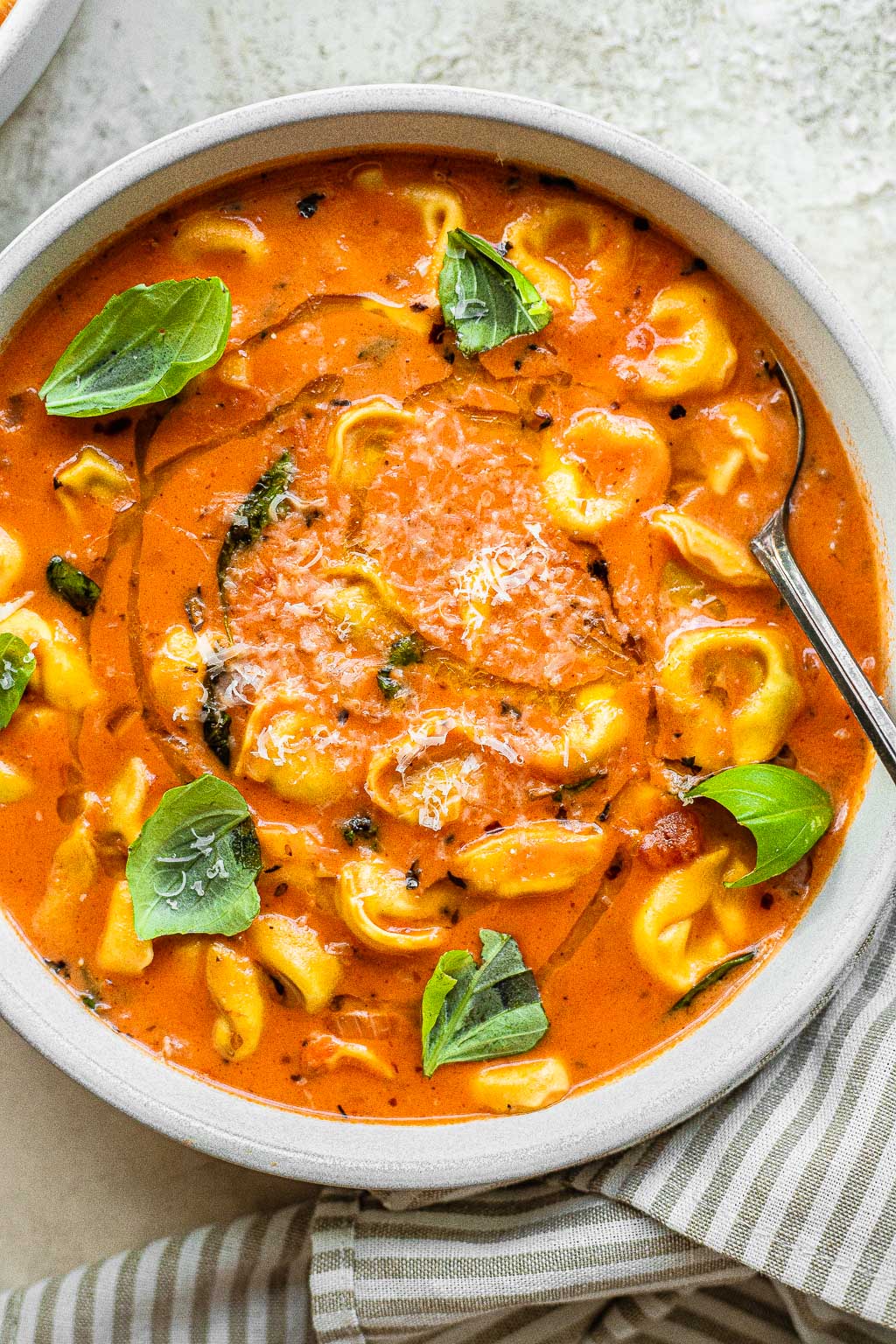 Tomato Tortellini Soup