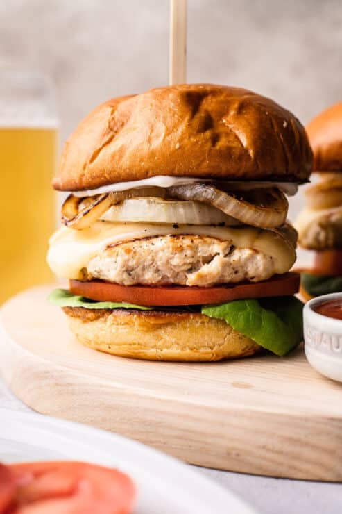 Juicy chicken burgers