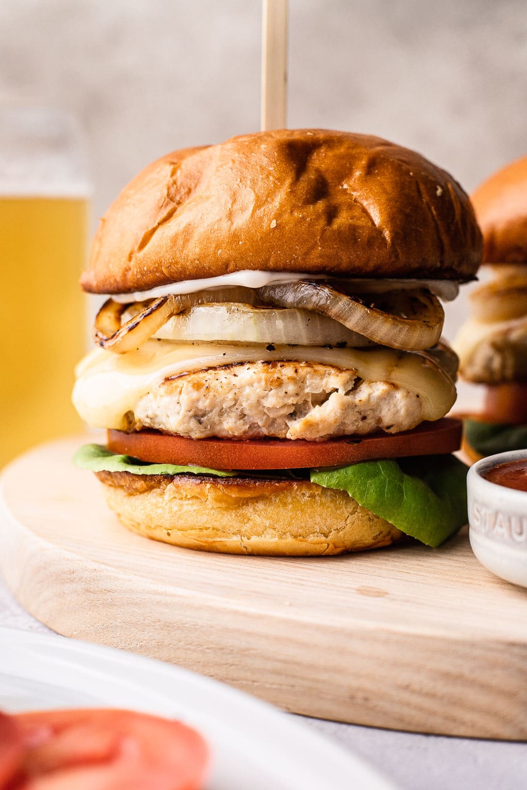 Juicy chicken burgers