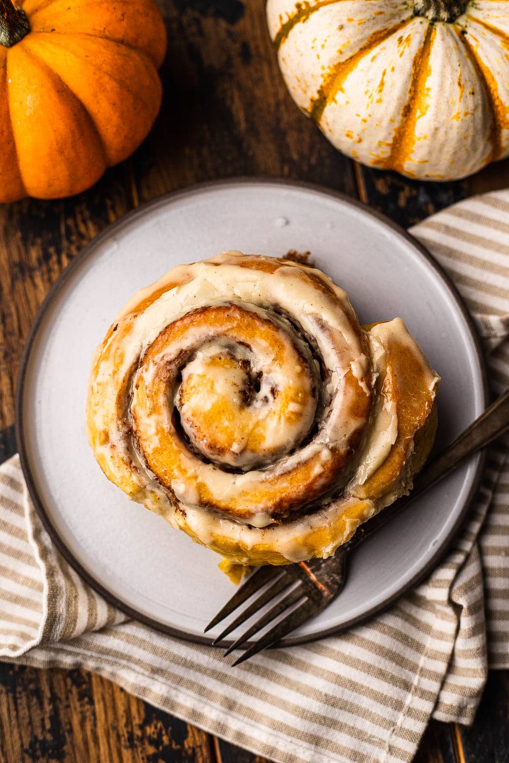 Pumpkin Cinnamon Rolls