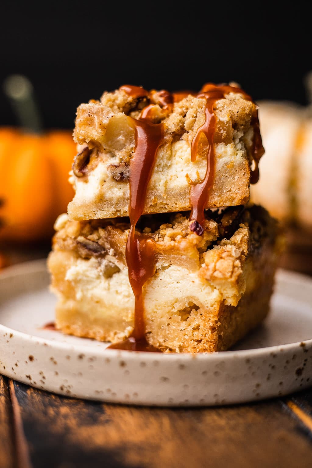 Apple Cheesecake Bars