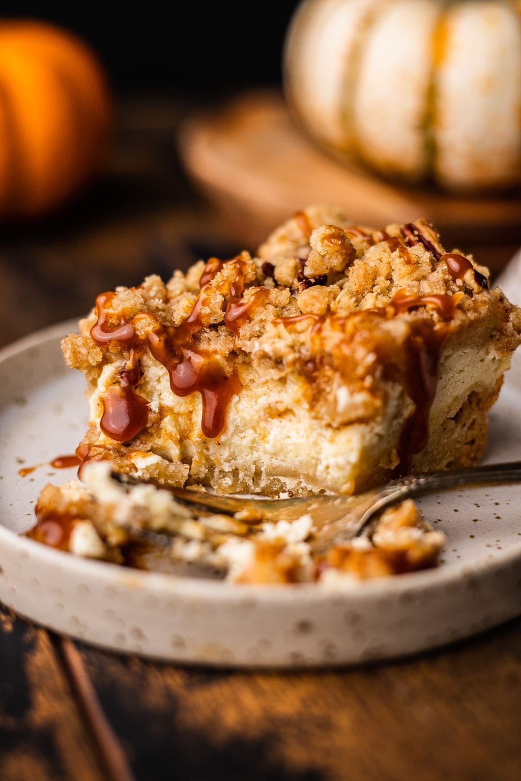 Apple Cheesecake Bars