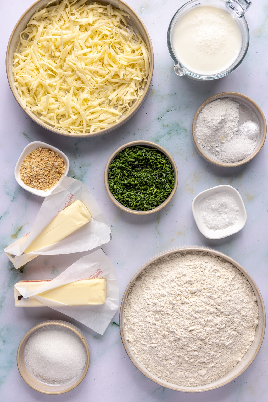 cheddar chive biscuit ingredients