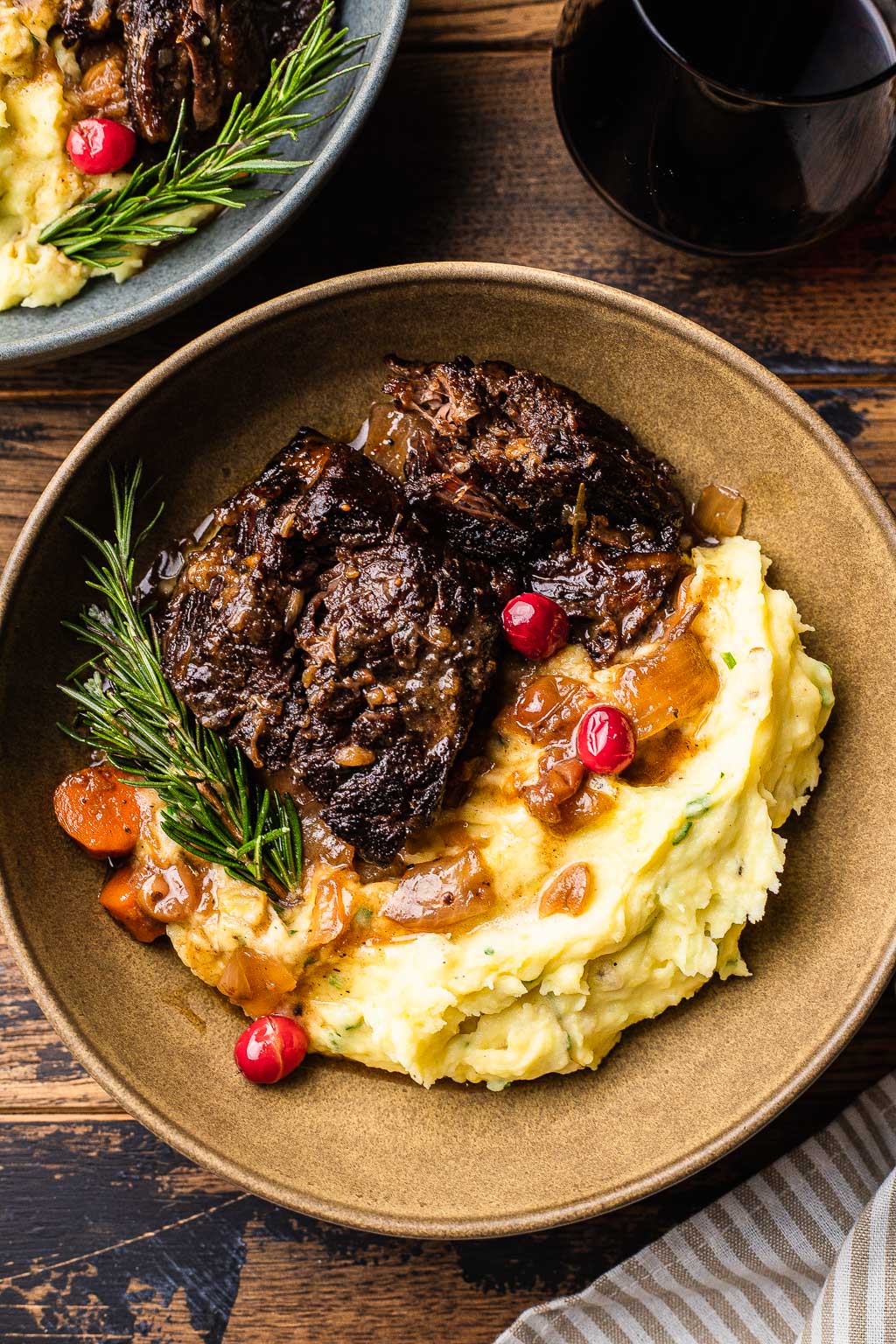 cranberry braised short ribs