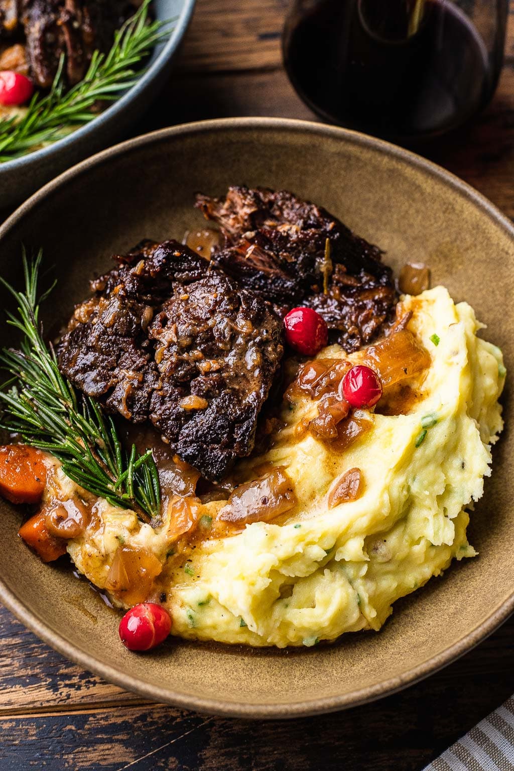 cranberry braised short ribs