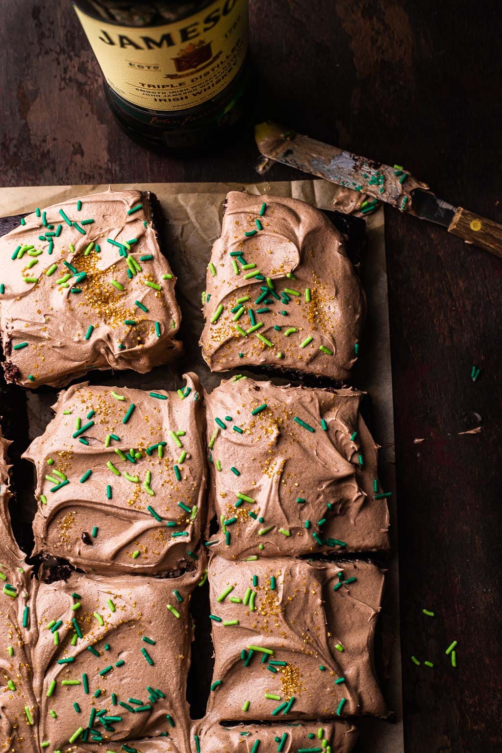 Chocolate whiskey cake