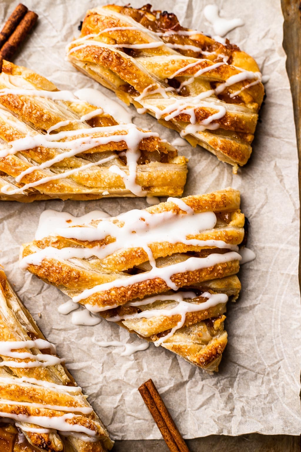 puff pastry apple strudel