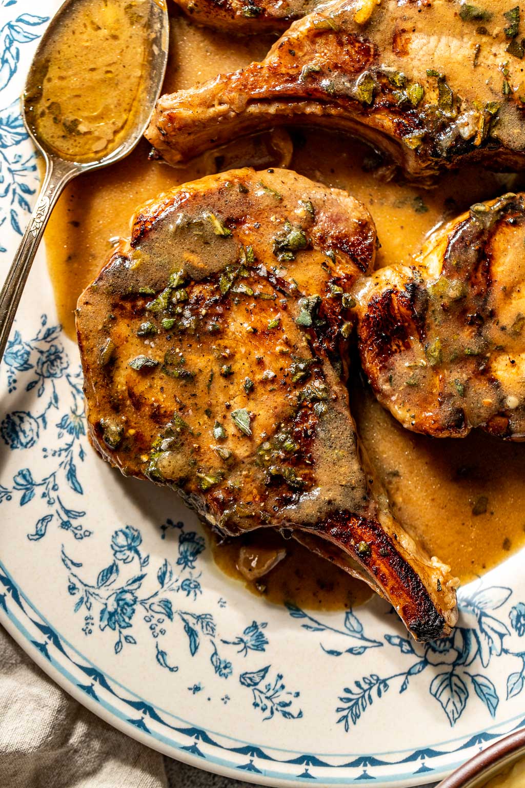 pan seared pork chops